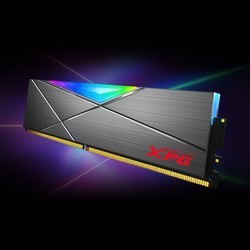 Оперативная память A-Data XPG Spectrix D50 DDR4 RGB 4x8Gb AX4U36008G18I-QCTG50