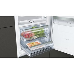 Встраиваемые холодильники Neff KI 8865 DE0