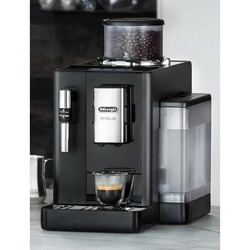 Кофеварки и кофемашины De'Longhi Rivelia EXAM 440.35.B черный