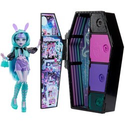 Куклы Monster High Skulltimate Secrets: Neon Frights Twyla HNF82