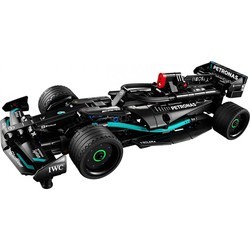 Конструкторы Lego Mercedes-AMG F1 W14 E Performance Pull-Back 42165