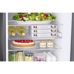 Холодильники Samsung BeSpoke RB38C7B5CB1 графит