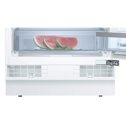 Встраиваемые холодильники Bosch KUL 15A65