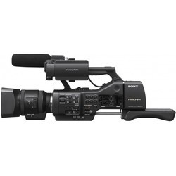 Видеокамера Sony NEX-EA50