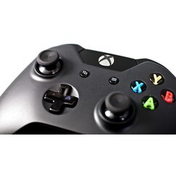 Игровая приставка Microsoft Xbox One 500GB + Kinect