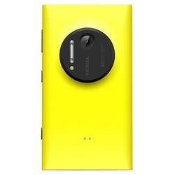 Мобильный телефон Nokia Lumia 1020 (желтый)