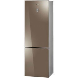 Холодильник Bosch KGN36SQ31