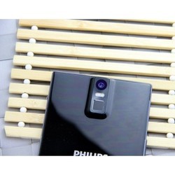 Мобильные телефоны Philips Aurora i966