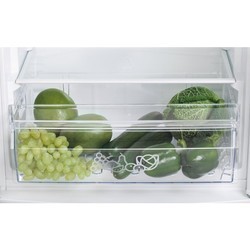 Холодильники Zanussi ZRG 11600 WA