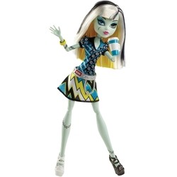 Кукла Monster High Coffin Bean Frankie Stein BHN04