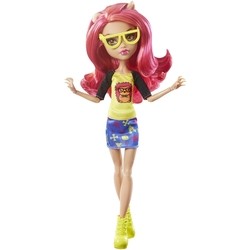 Кукла Monster High Geek Shriek Howleen Wolf CGG95