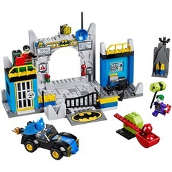 Конструктор Lego Batman Defend the Batcave 10672