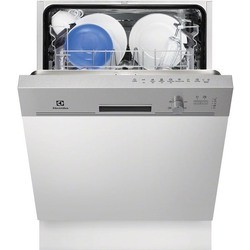 Встраиваемая посудомоечная машина Electrolux ESI 76201