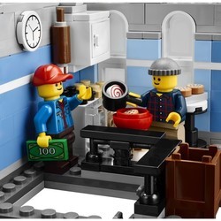 Конструктор Lego Detectives Office 10246