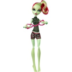 Кукла Monster High Fangtastic Fitness Venus McFlytrap CHW77