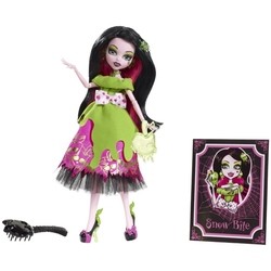 Кукла Monster High Scary Tales Draculaura X4484