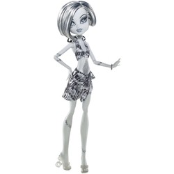 Кукла Monster High Skull Shores Frankie Stein X0593