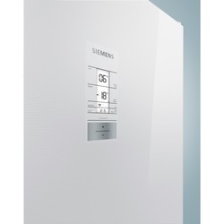Холодильник Siemens KG56NLW30N