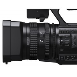 Видеокамера Sony HXR-NX100