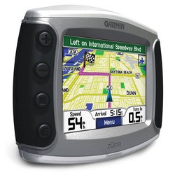 GPS-навигаторы Garmin Zumo 400