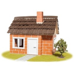 Конструктор Teifoc House with Tiled Roof TEI4300