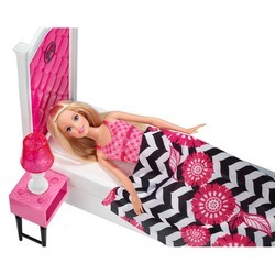 Кукла Barbie Deluxe Bedroom CFB60