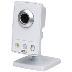 Камера видеонаблюдения Axis M1031-W