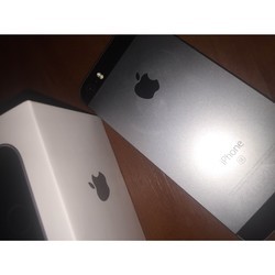 Мобильный телефон Apple iPhone SE 16GB (золотистый)