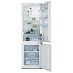 Встраиваемый холодильник Electrolux ERG 29700