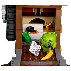 Конструктор Lego Piggy Pirate Ship 75825