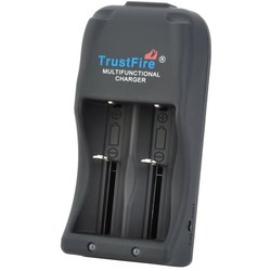 Зарядка аккумуляторных батареек TrustFire TR-006