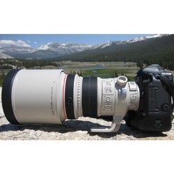 Объектив Canon EF 200mm f/2.0L IS USM