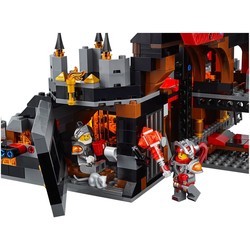 Конструктор Lego Jestros Volcano Lair 70323