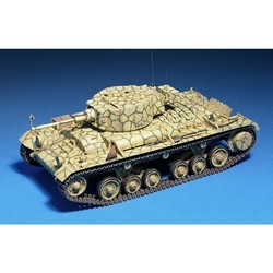 Сборная модель MiniArt Infantry Tank Mk.III Valentine V w/Crew (1:35)