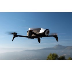 Квадрокоптер (дрон) Parrot Bebop Drone 2