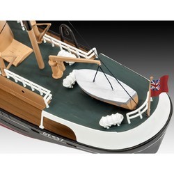 Сборная модель Revell Northsea Fishing Trawler (1:142)