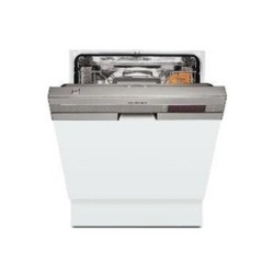 Встраиваемая посудомоечная машина Electrolux ESI 67050