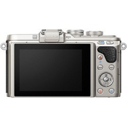 Фотоаппарат Olympus E-PL8 kit 14-42 (белый)