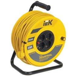 Сетевой фильтр / удлинитель IEK WKP15-16-04-40