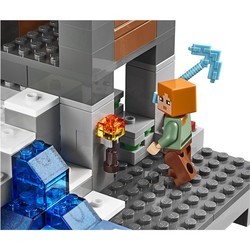 Конструктор Lego The Village 21128