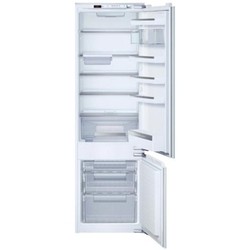 Встраиваемые холодильники Kuppersbusch IKE 308-6-T2