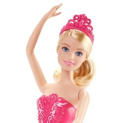 Кукла Barbie Ballerina DHM42
