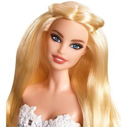 Кукла Barbie Holiday DGX98
